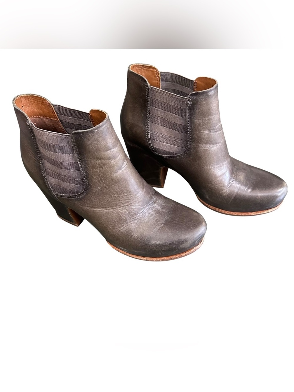 Kork Ease Shirome Bootie Size 6.5 M Gray Leather Pull-on Ankle Boots
